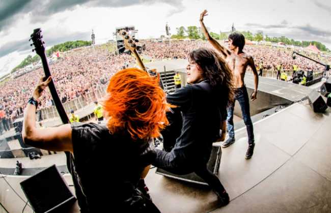 Crossfaith turns to System 10