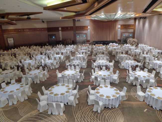 Digital audio meets smart lighting at Raffles