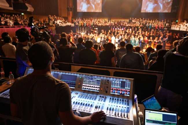 London Community Gospel Choir enters Guinness Book of Records with Soundcraft