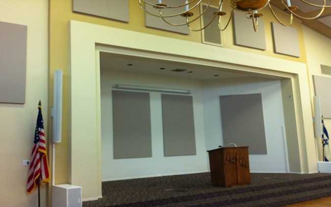 Temple Emanu-El installed with Community