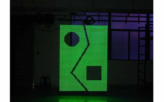 Pixled highlights strips and spheres