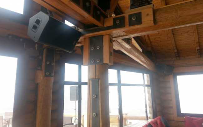 TechnoSound equips Le 1700 with QSC