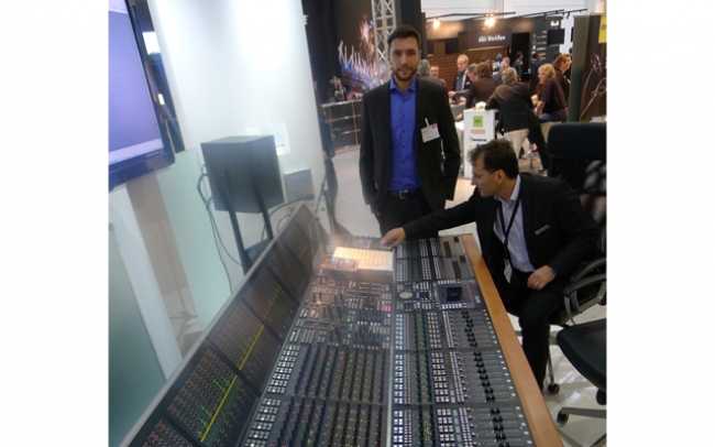 Stagetec debuts ‘all-access’ Aurus Platinum at Tonmeister 2014