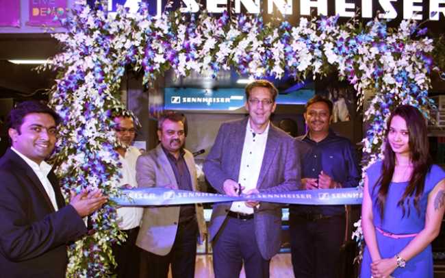 Sennheiser and Vardhaman launch Experience Zone in Mumbai