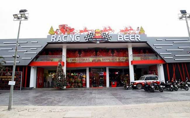 Electro-Voice leads Racing Beer Club to pole position