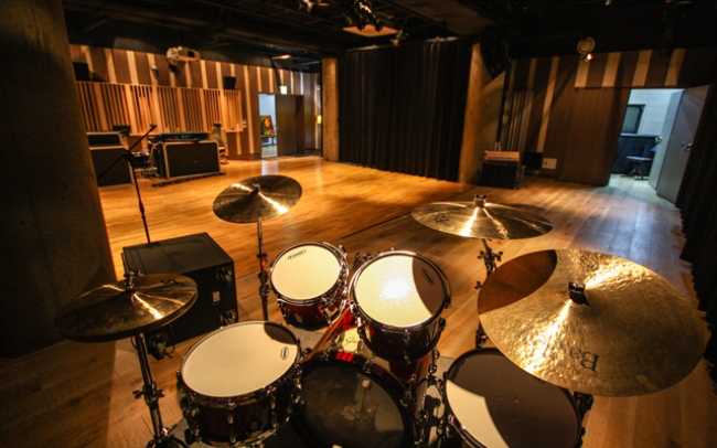 Symetrix provides flexible routing infrastructure for Musistance 