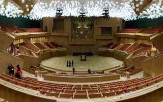 GLP Spot Ones illuminate Harbin Music Hall 